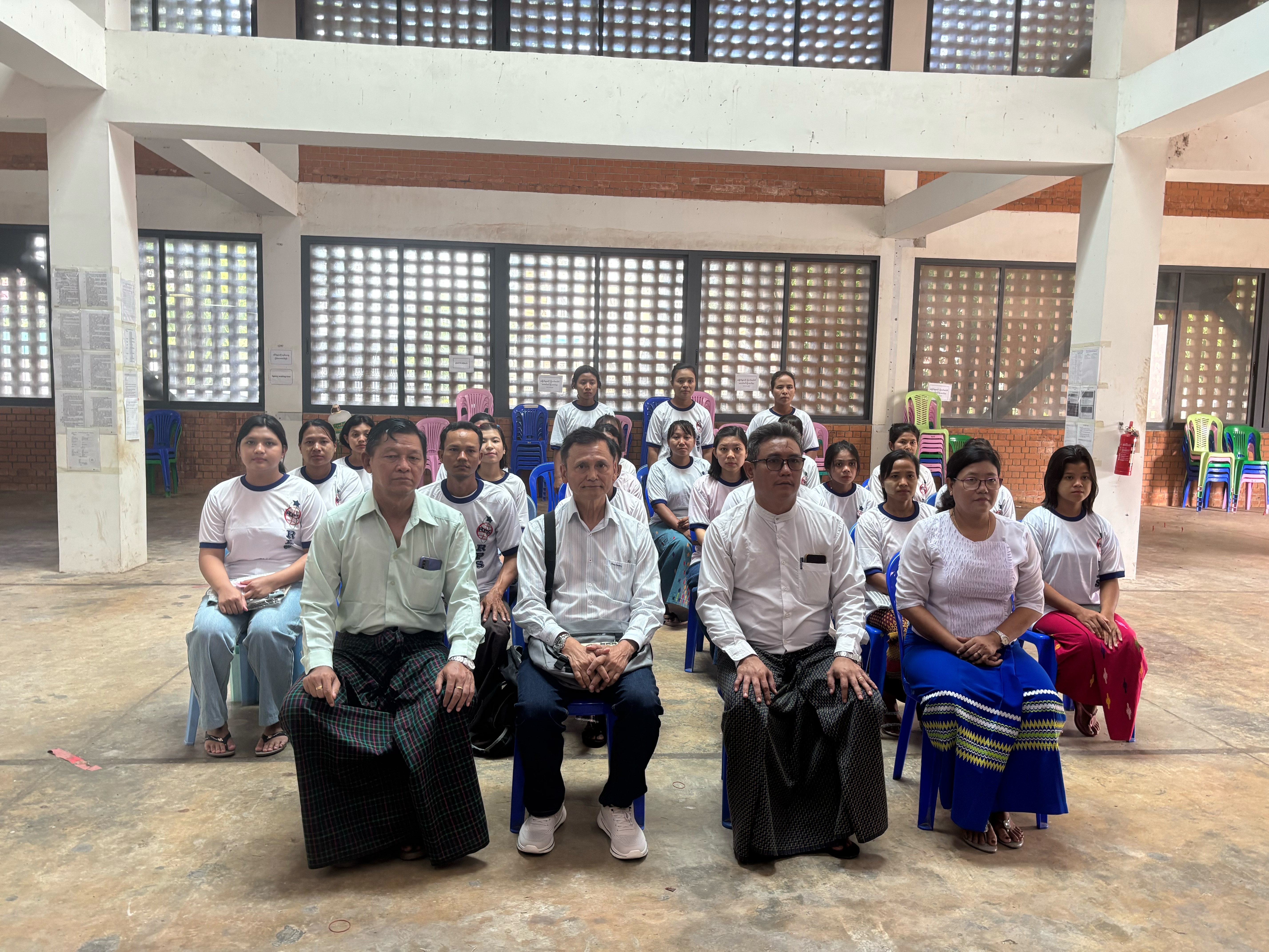 วันที่ 27 พ.ค. 2659 ทีมงานปรัชญา99 ลงนามเซ็นสัญญานำเข้าแรงงานเมียนมา